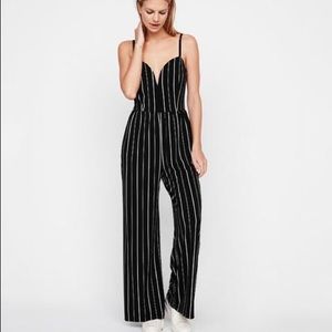 Express v wire wide leg stripe jumpsuit
